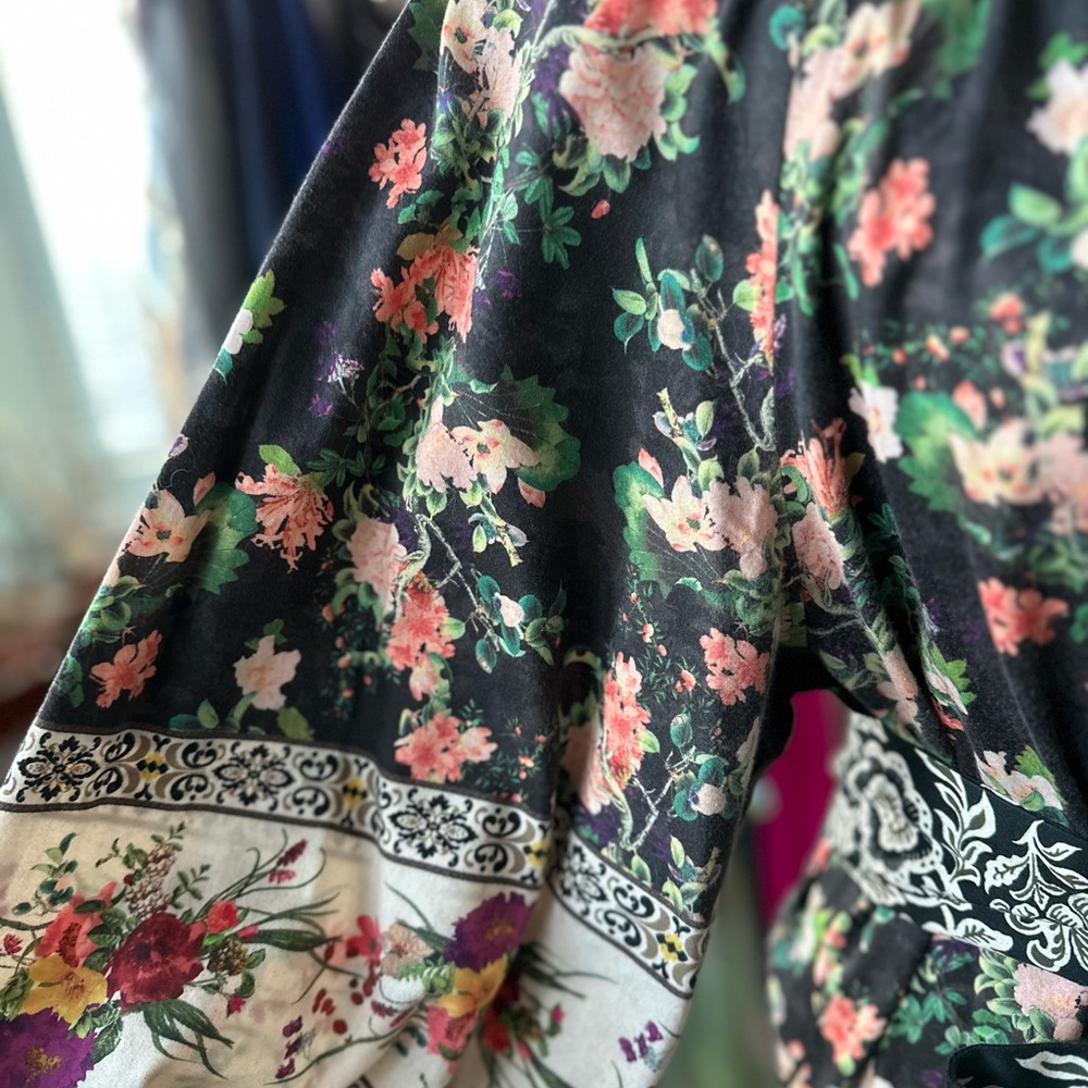 Alice + Olivia | DREAM CASTLE 
Mix Print Long Sleeve Cotton Blend Dress - Picture 7 of 15